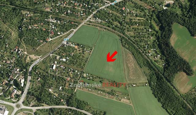 Prodej komerčního pozemku 19 700 m², Dobšice, okres Znojmo