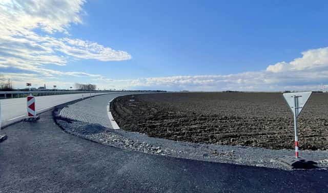 Prodej komerčního pozemku 1 456 m², Bochoř, okres Přerov