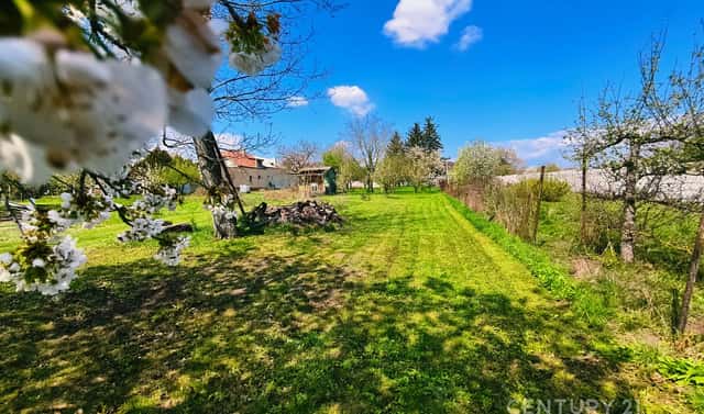 Prodej stavebního pozemku 1 175 m², Hodonín
