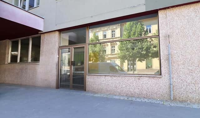 Pronájem obchodních prostor 70 m², Poděbradovo nám., Prostějov
