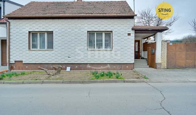 Prodej domu 57 m² s pozemkem 761 m², Kyjovská, Dolní Bojanovice, okres Hodonín