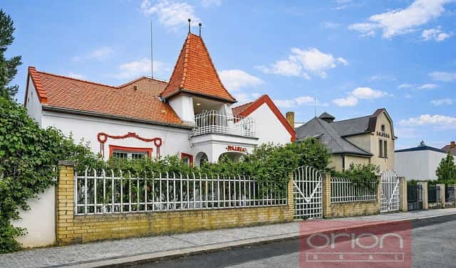 Prodej domu 392 m² s pozemkem 788 m², Praha 10 – Strašnice