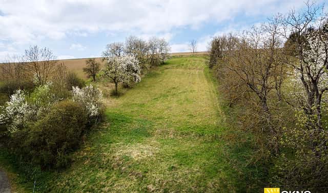 Prodej stavebního pozemku 1 748 m², Senice na Hané – Cakov, okres Olomouc
