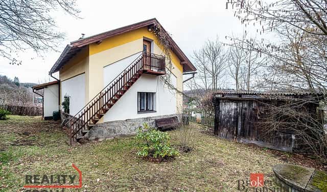 Pronájem domu 63 m² s pozemkem 400 m², Nádražní, Mnichovice, okres Praha-východ