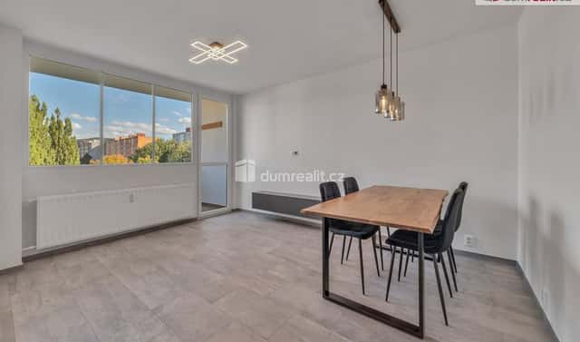 Prodej bytu 4+1 82 m², Alšova, Sokolov