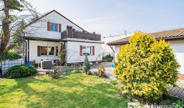 Prodej domu 150 m² s pozemkem 598 m², Vojtěšská, Neratovice, okres Mělník