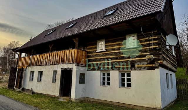 Prodej domu 230 m² s pozemkem 2 028 m², Volfartice, okres Česká Lípa