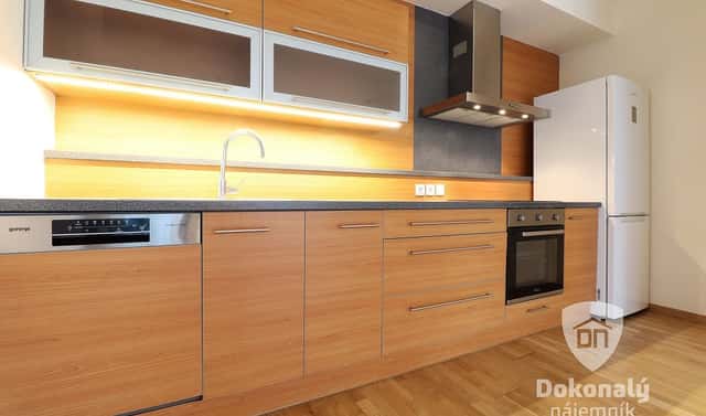 Pronájem bytu 2+kk 56 m², Vršovická, Praha 10 – Vršovice
