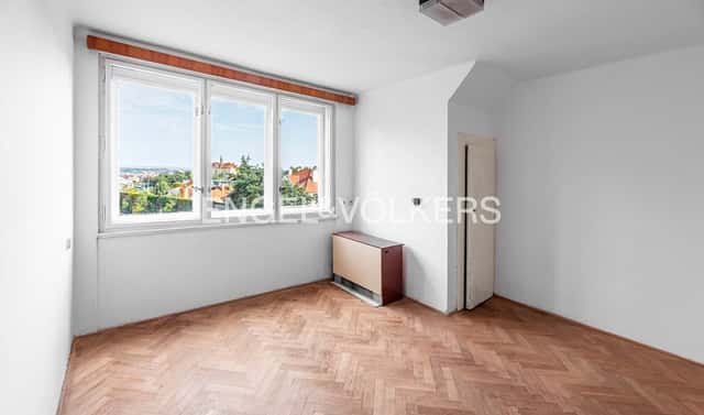 Pronájem bytu 2+kk 44 m², Na Stírce, Praha 8 – Kobylisy