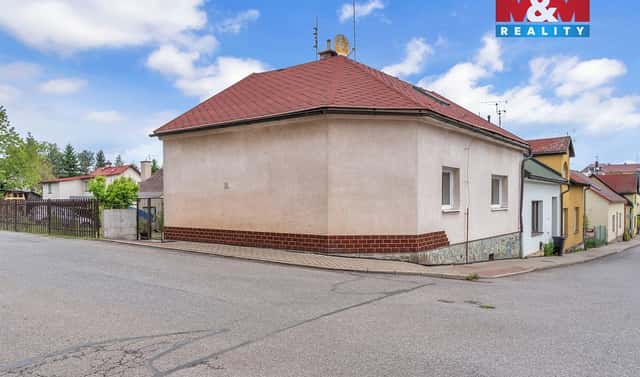 Prodej domu 122 m² s pozemkem 313 m², Josefa Jana Fučíka, Lomnice nad Popelkou, okres Semily