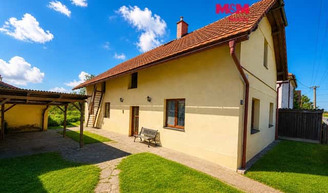 Prodej domu 98 m² s pozemkem 1 561 m², Sezemice – Kladina, okres Pardubice