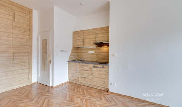 Pronájem bytu 1+1 45 m², Kolbenova, Praha 9 – Vysočany