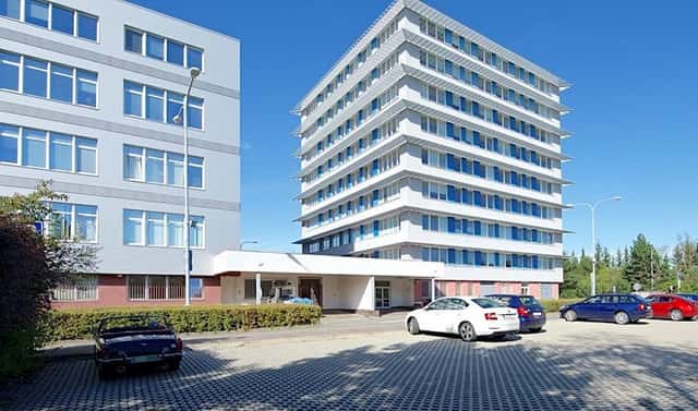 Pronájem kanceláře 135 m², Vestec, okres Praha-západ