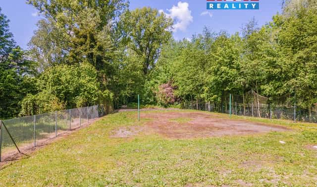 Pronájem pozemku 800 m², Frýdek-Místek – Skalice