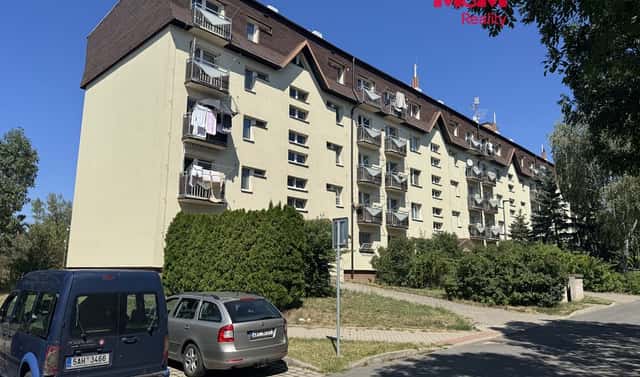 Prodej bytu 2+1 42 m², Mírová, Milovice, okres Nymburk