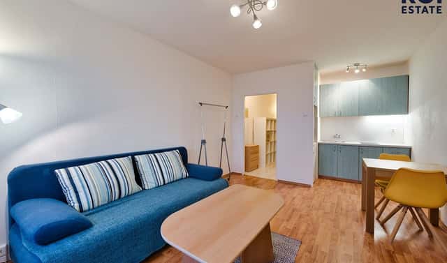 Pronájem bytu 1+kk 27 m², Hlavatého, Praha 4 – Háje