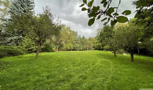 Prodej stavebního pozemku 2 738 m², K Hutím, Praha 9 – Hloubětín