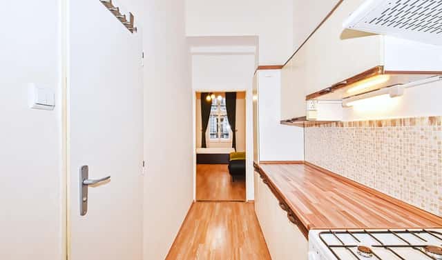 Pronájem bytu 1+1 36 m², Husitská, Praha 3 – Žižkov
