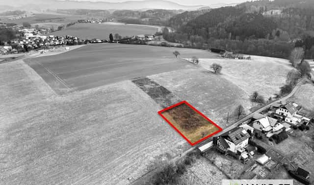 Prodej stavebního pozemku 1 177 m², Na Zhůrách, Český Dub – Český Dub III, okres Liberec