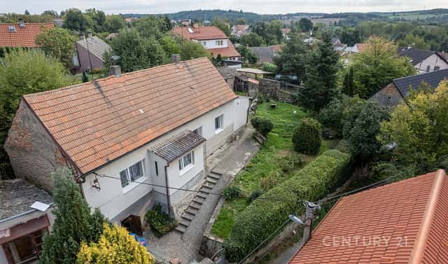 Prodej domu 150 m² s pozemkem 557 m², Václ. Šretra, Doksy, okres Kladno