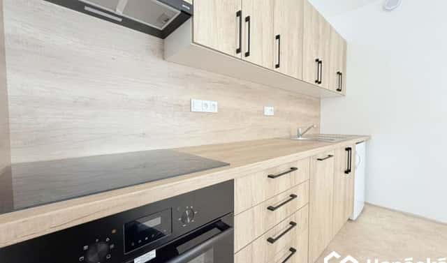 Pronájem bytu 1+kk 30 m², Přerovská, Bystřice pod Hostýnem – Rychlov, okres Kroměříž