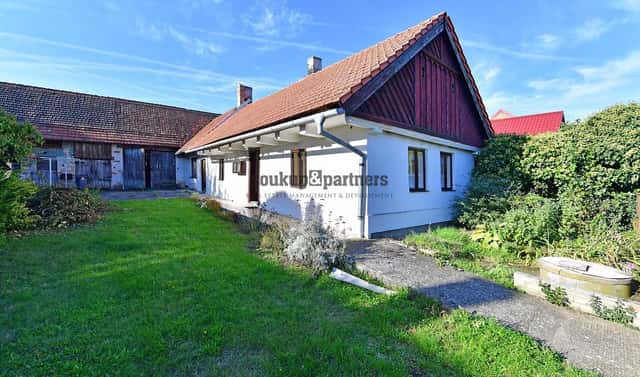 Prodej domu 125 m² s pozemkem 539 m², Košík – Tuchom, okres Nymburk