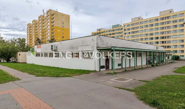 Pronájem skladovacích prostor 1 050 m², Zdiměřická, Praha 4 – Chodov