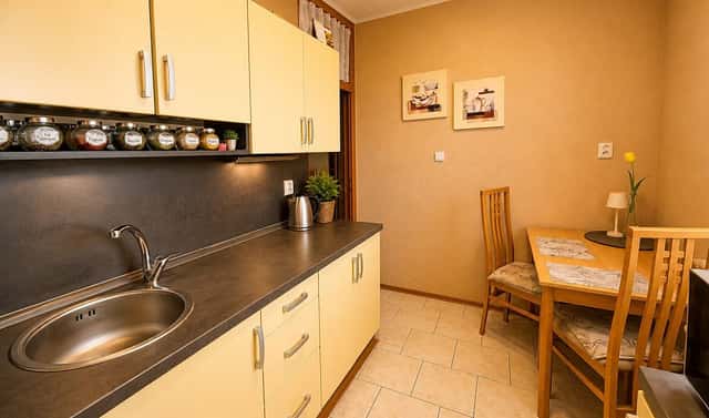 Prodej bytu 3+1 66 m², Kosmonautů, Cheb