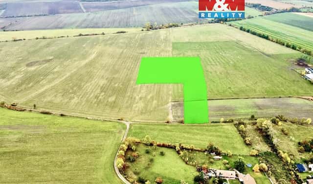Prodej pole 19 461 m², Dolní Roveň – Komárov, okres Pardubice