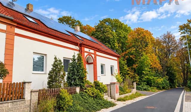 Prodej domu 306 m² s pozemkem 697 m², Jirkov – Červený Hrádek, okres Chomutov