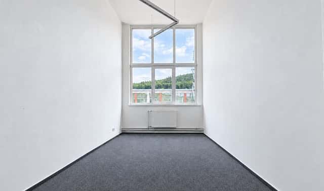 Pronájem kanceláře 23 m², Šedesátá, Zlín
