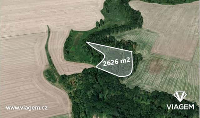 Prodej pole 2 626 m², Praha 10