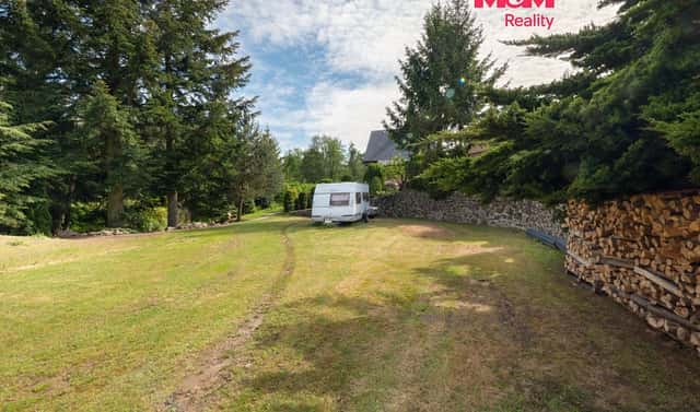 Prodej stavebního pozemku 1 100 m², Strančice – Sklenka, okres Praha-východ