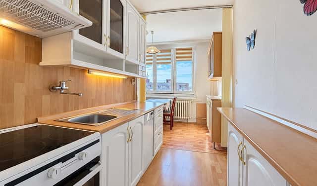 Pronájem bytu 2+1 65 m², Pod Parkem, Ústí nad Labem – Severní Terasa