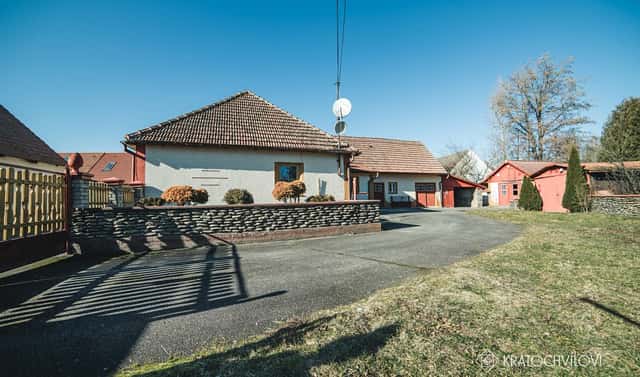 Prodej domu 104 m² s pozemkem 956 m², Na Dražkách, Strunkovice nad Blanicí, okres Prachatice