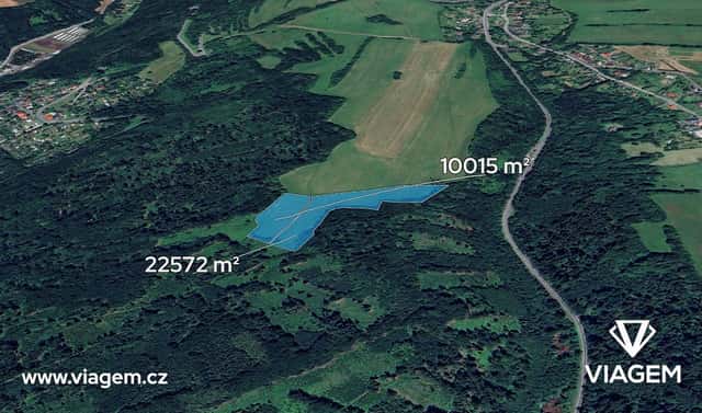 Prodej pole 21 724 m², Lipina, okres Olomouc