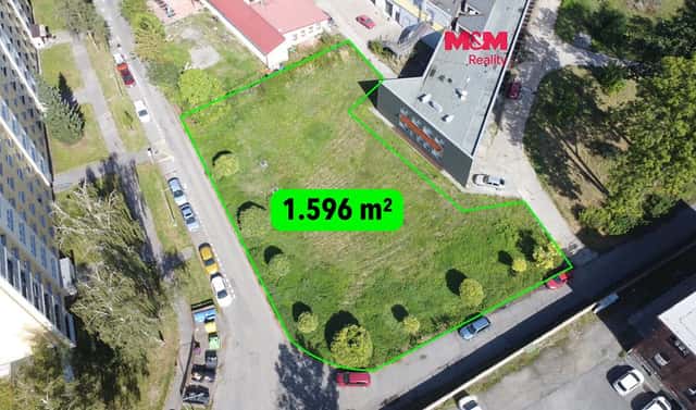 Prodej pozemku 1 596 m², Karviná