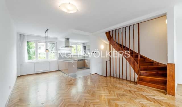 Pronájem domu 172 m² s pozemkem 295 m², Na Míčánce, Praha 6 – Dejvice