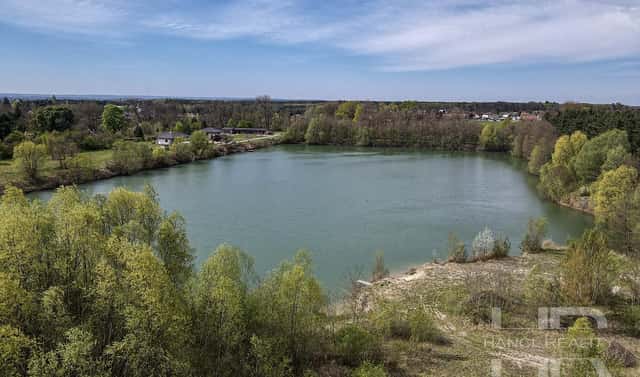 Prodej komerčního pozemku 111 367 m², Nymburk
