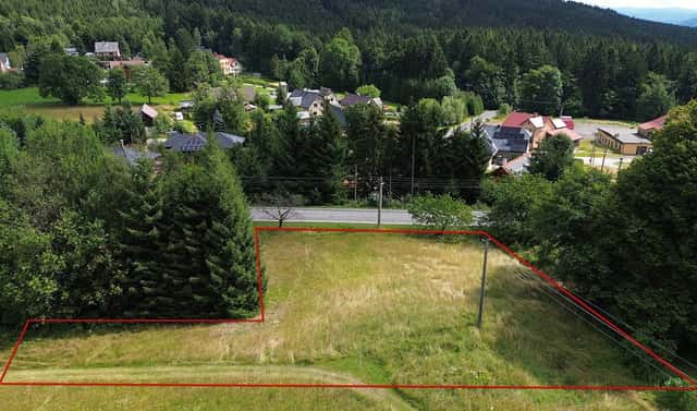 Prodej stavebního pozemku 880 m², Pěnčín – Dolní Černá Studnice, okres Jablonec nad Nisou