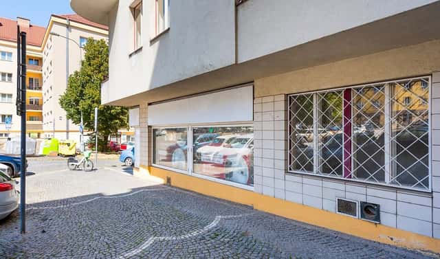 Prodej obchodních prostor 90 m², Žateckých, Praha 4 – Nusle
