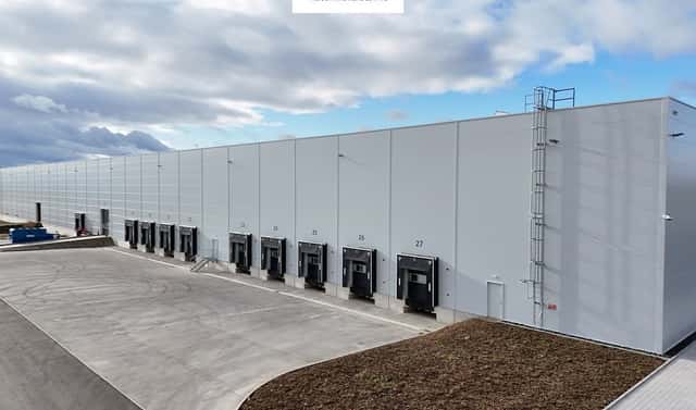 Pronájem výrobních prostor 9 131 m², Jižní, Bitozeves, okres Louny