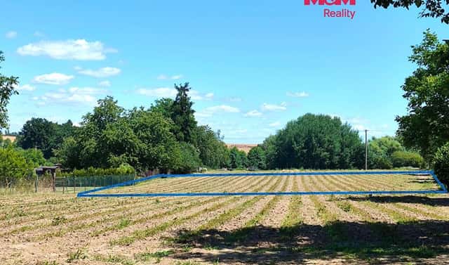 Prodej stavebního pozemku 1 506 m², Církvice, okres Kolín