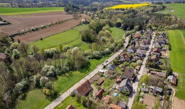 Prodej stavebního pozemku 979 m², Petroupim, okres Benešov
