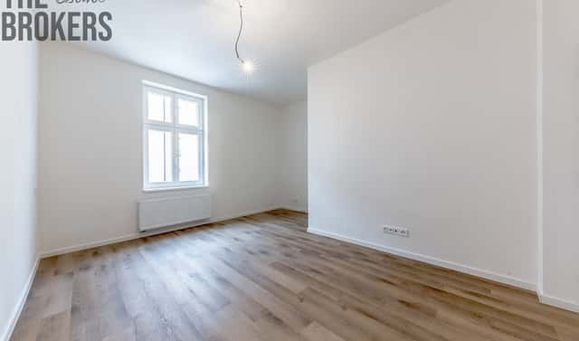 Prodej bytu 2+kk 50 m², Plzeňská, Praha 5 – Košíře