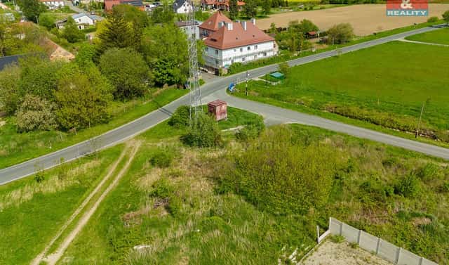 Prodej pozemku 575 m², Javorník – Horní Hoštice, okres Jeseník