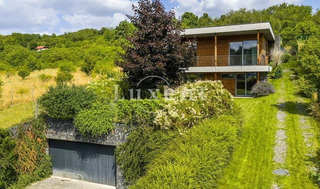 Prodej domu 261 m² s pozemkem 1 135 m², Na Výsluní, Tuchoměřice, okres Praha-západ