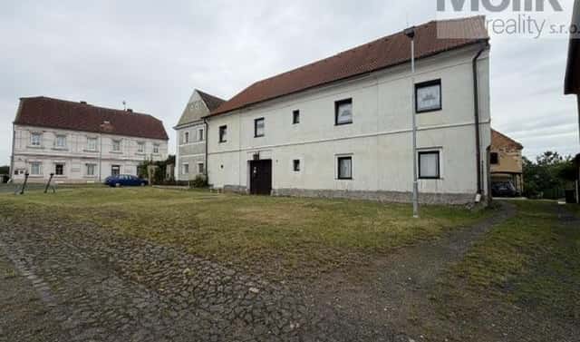 Prodej domu 782 m² s pozemkem 782 m², Kozly, okres Louny