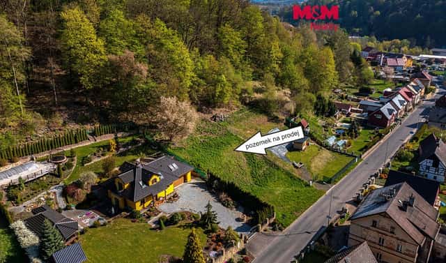 Prodej stavebního pozemku 1 493 m², Benešov nad Ploučnicí, okres Děčín
