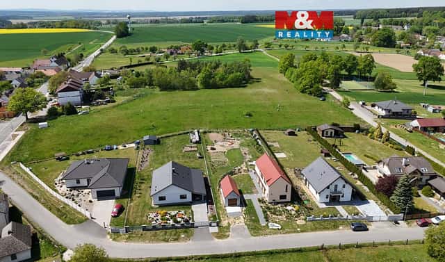 Prodej stavebního pozemku 1 050 m², Vesce, okres Tábor